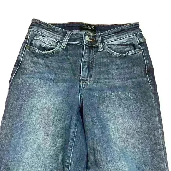 Judy Blue Straight Fit Distressed Denim Jeans Size 3 / 26 Dark Wash Stretchy - Picture 3 of 7